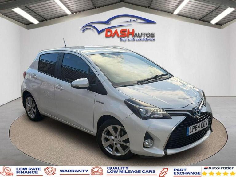 image for TOYOTA YARIS 1.5 VVT-h Excel E-CVT Euro 6 5dr (15in Alloy) 2015