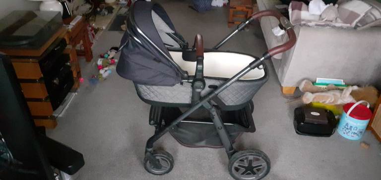 Silver Cross Pioneer Special Edition