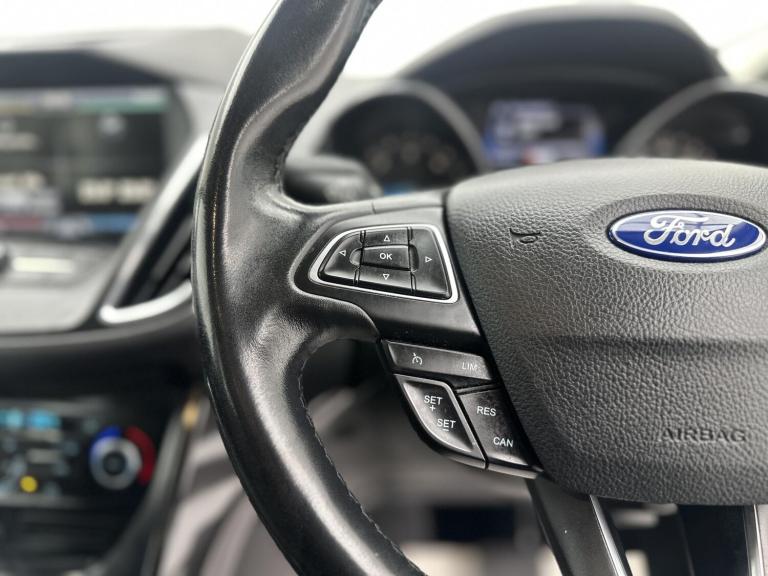 2015 Ford Grand C-Max 2.0 TDCi Titanium 5dr Powershift MPV DIESEL Automatic