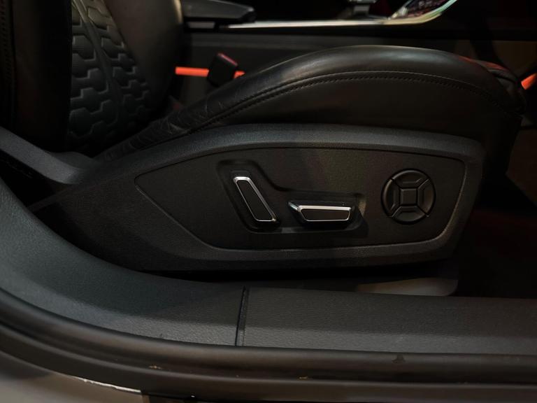  Audi RS6 Avant 4.0 TFSI V8 Vorsprung Tiptronic quattro Euro 6 (s/s) 5dr Petrol Automatic