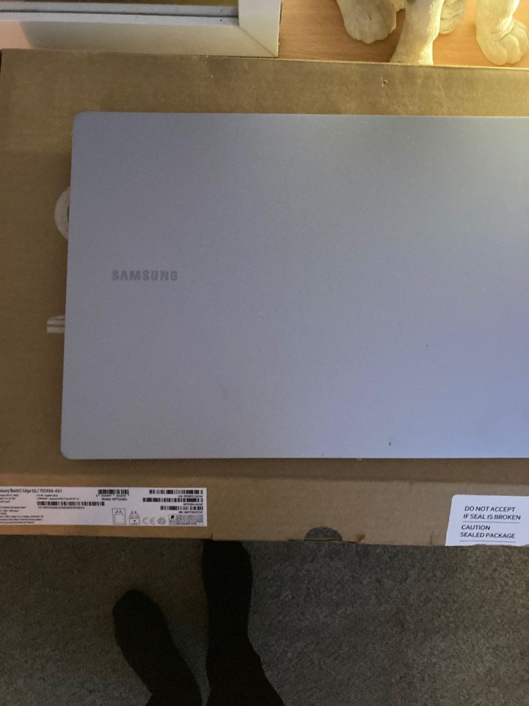 Samsung laptop brand new | in Barrhead, Glasgow | Gumtree
