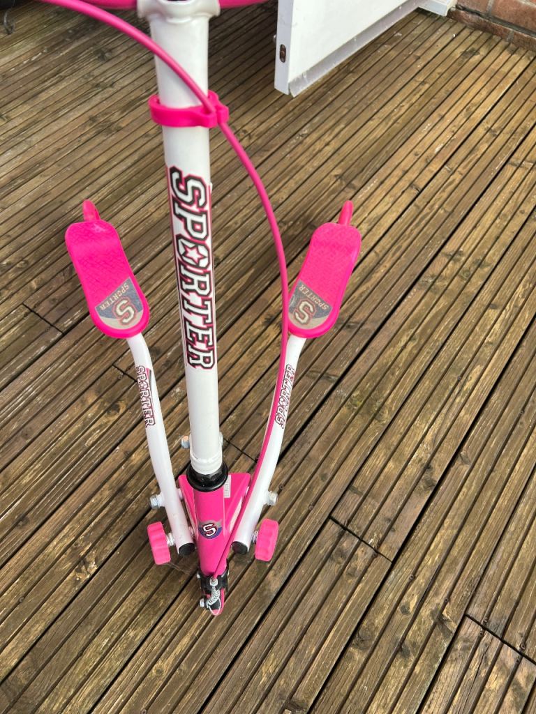 Girls scooter