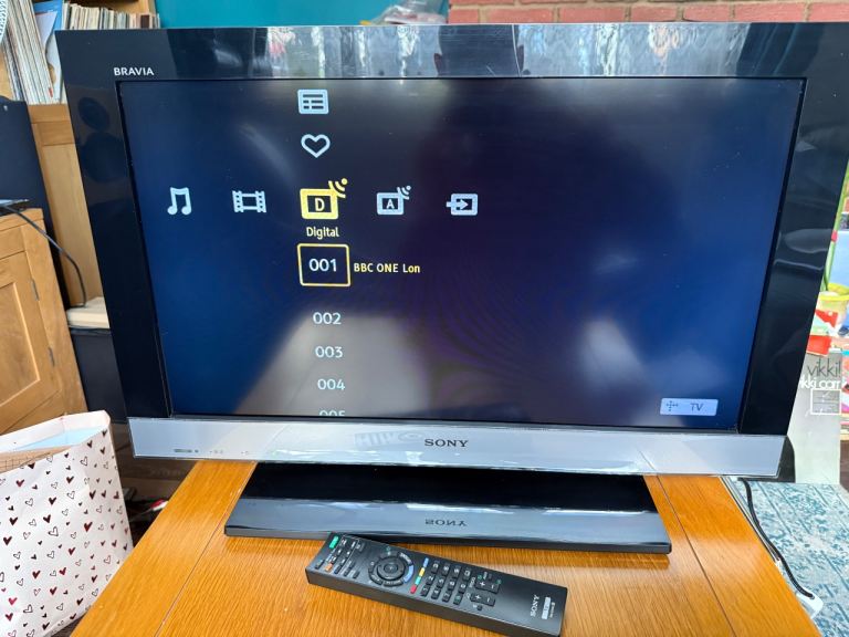 image for Sony Bravia 26EX302 26 inch TV