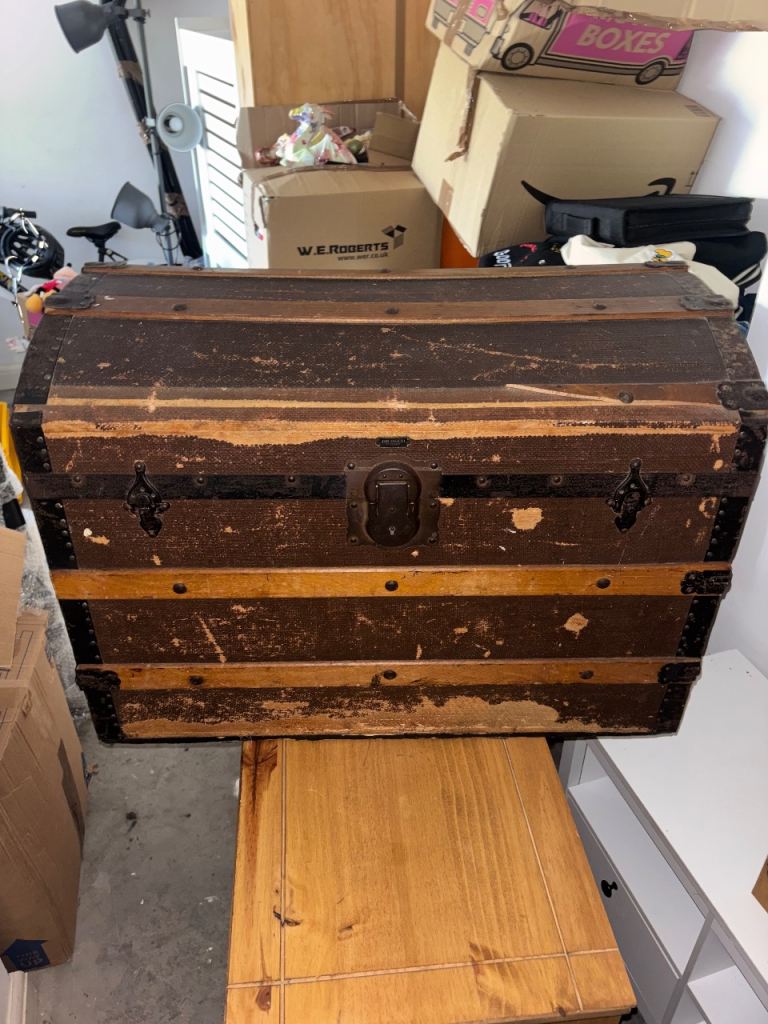 Vintage Antique Domed Travel Trunk / Steamer Chest – Original Condition