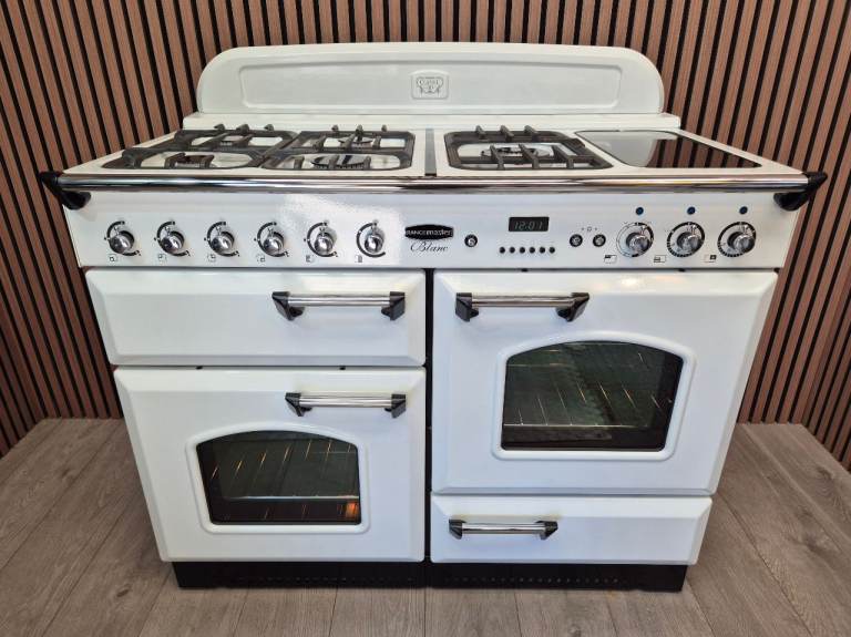Refurbished Rangemaster Classic White 110 Dual Fuel(see description for full details)