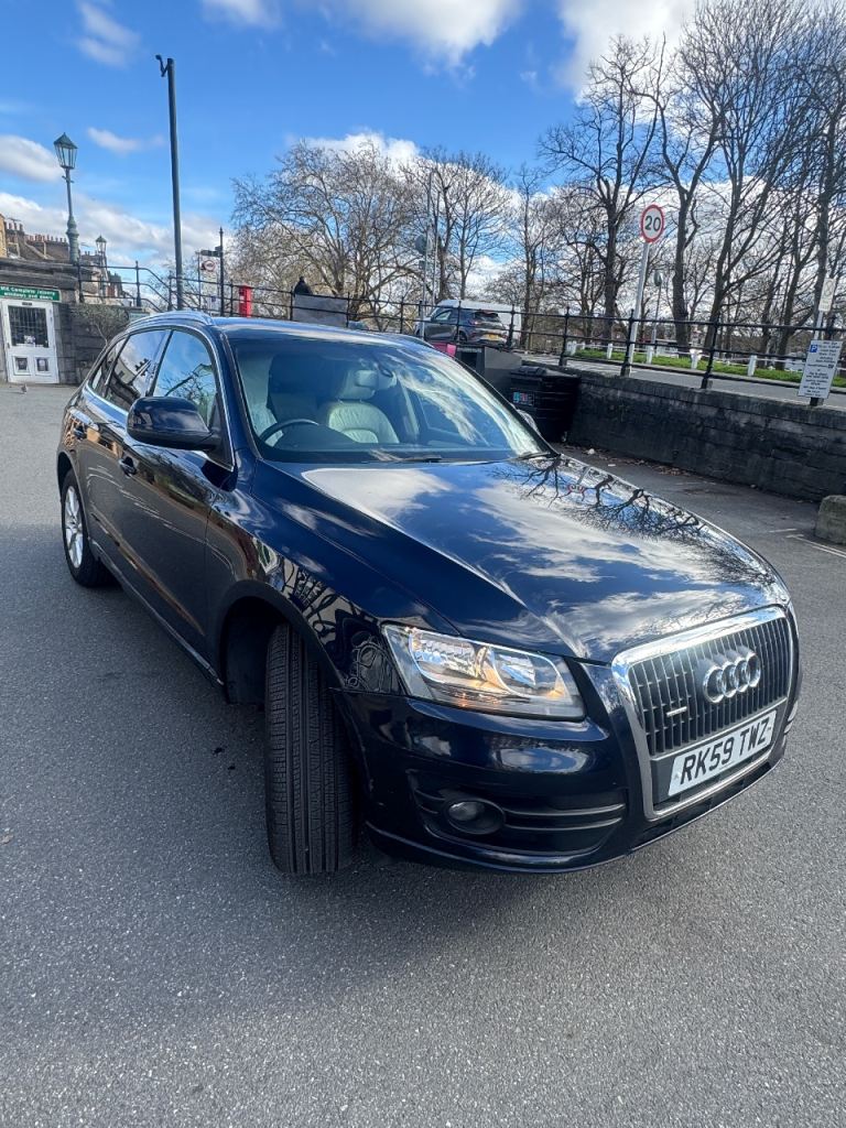 Audi, Q5, Estate, 2009, Semi-Auto, 1984 (cc), 5 doors