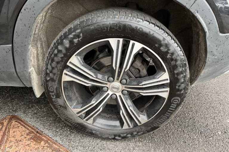 2020 Volvo XC40 2.0 D4 Inscription Pro SUV 5dr Diesel Auto AWD Euro 6 (s/s) (190 ps) SUV Diesel A...