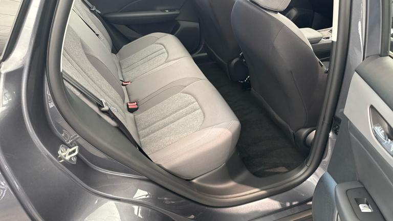 2025 MG MGS5 125kW SE EV 49kWh 5dr Auto Electric Estate Estate Electric Automatic