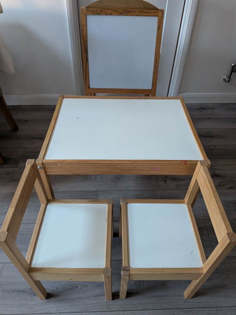Kids Wooden Table and Chairs Set with Easel – Good Condition