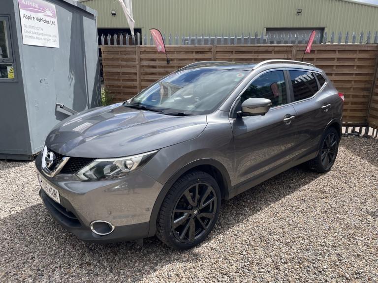 NISSAN QASHQAI 1.5 dCi Tekna Grey Manual Diesel 2015