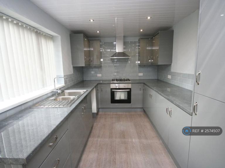 4 bedroom house in Gleneagles Road, New Marske, Redcar, TS11 (4 bed) (#2574507)