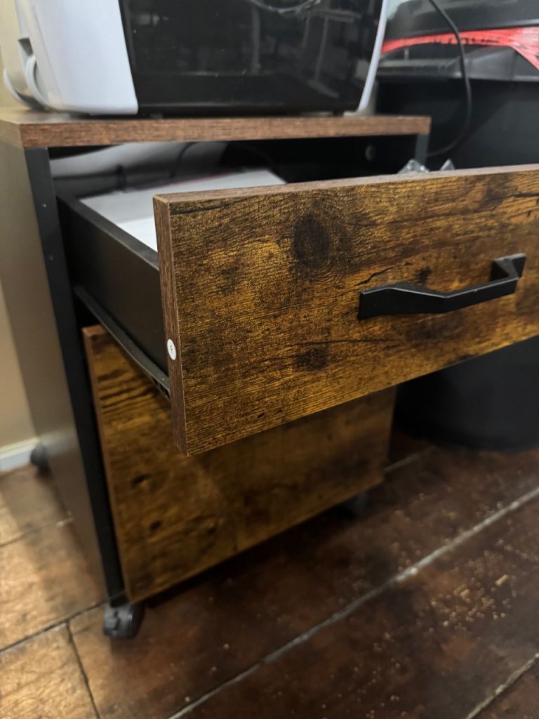 Filing Cabinet With 2 Drawers