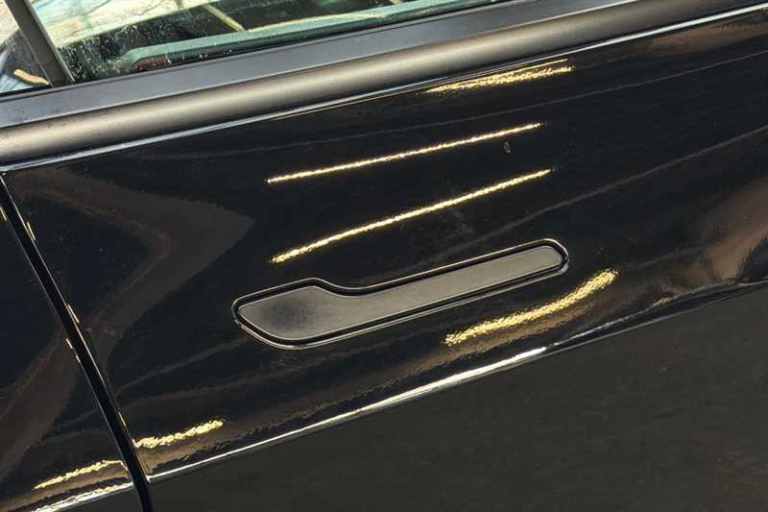 2022 Tesla Model 3 Standard Range Plus Saloon 4dr Electric Auto RWD (241 bhp) Saloon Electric Aut...