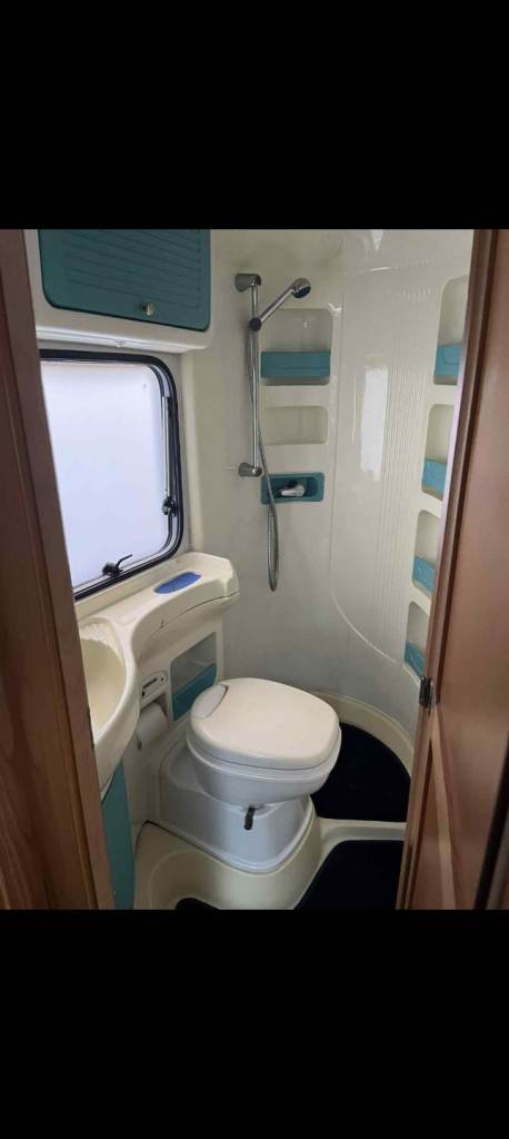 Fiat, McLouis Glen 264 fix bed 4 berth 2003, 2000 (cc) 