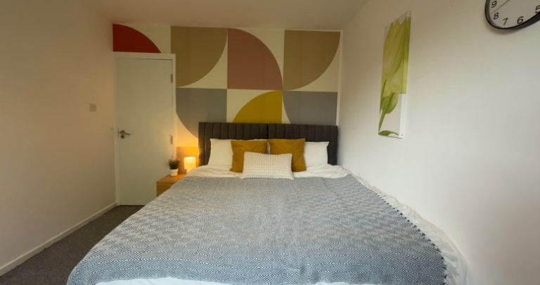 LONDON DSS UC LCW PIP BENEFITS ROOM 