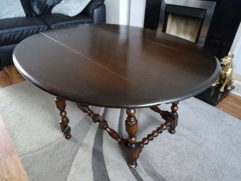 Ercol Vintage 1970's Drop Leaf Foldable Coffee table - Elm Wood