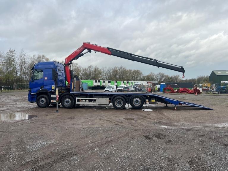 2022 Renault C (C) 430 DT1 11 8X4 FASSI F305 CRANE CHEESEWEDGE 115,484 KM 