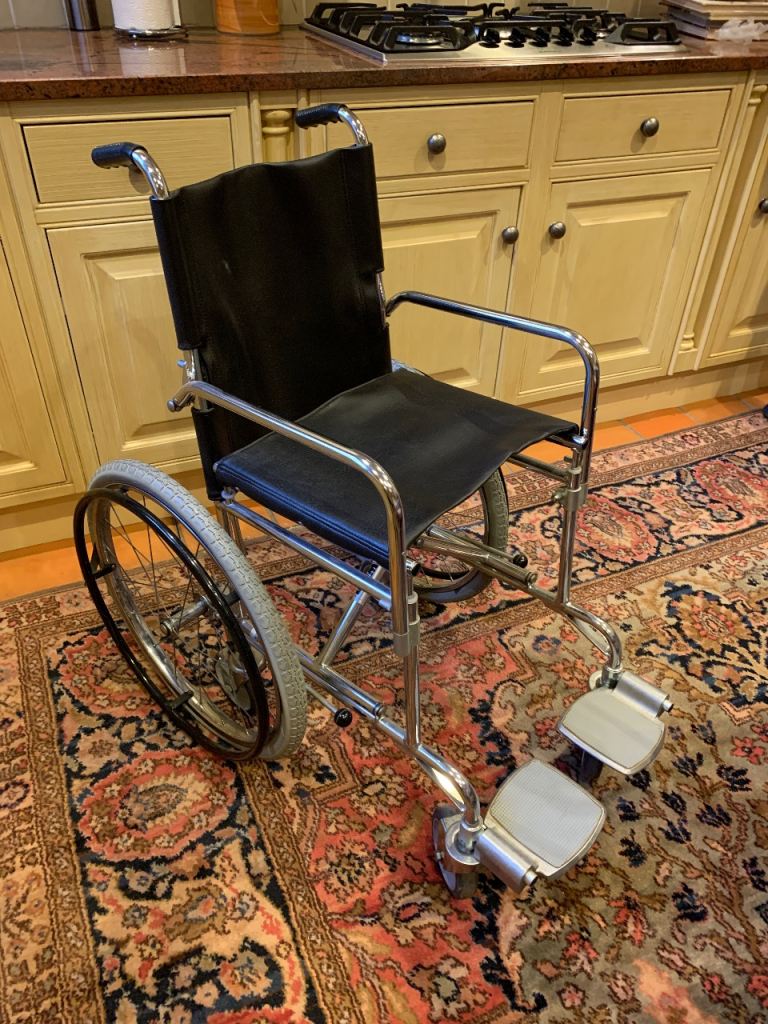 Wheelchair 