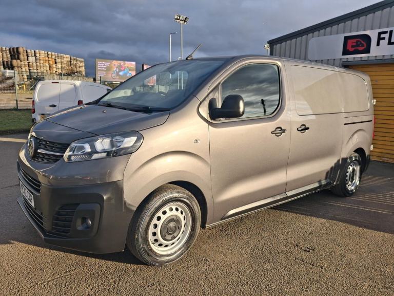Vauxhall Vivaro 1.5 2700 L1 H1 120 6 DOOR EURO 6 GREY