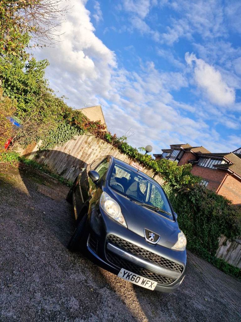 Peugeot, 107, Hatchback, 2010, Manual, 998 (cc), 5 doors
