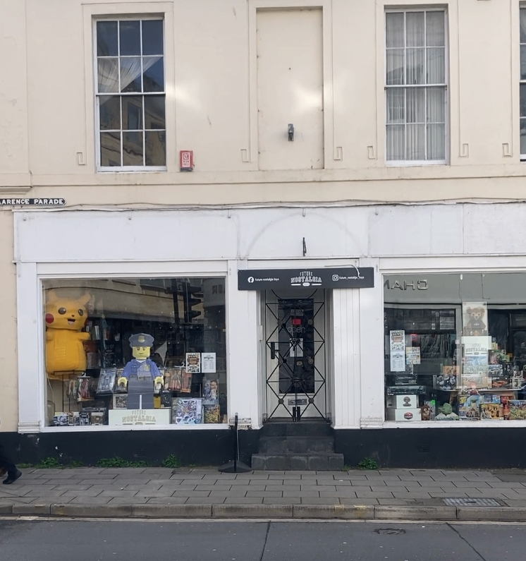 Studio to Rent Town Centre