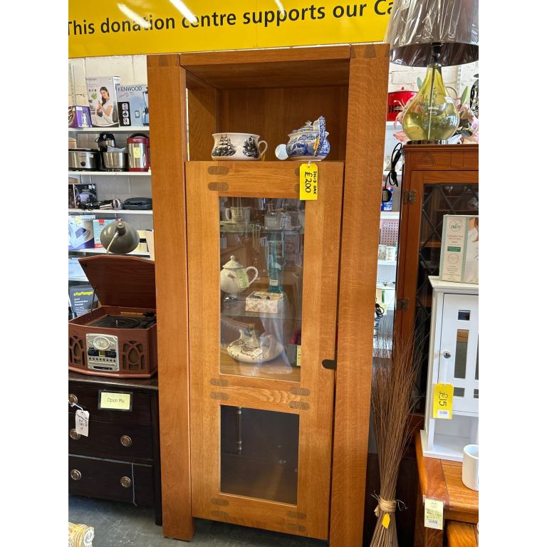 Solid oak chunky cabinet 