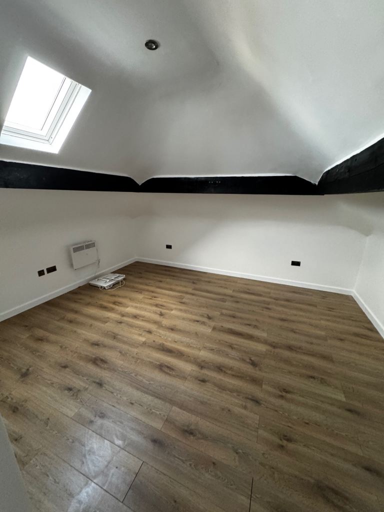 SPACIOUS 2/3 BEDROOM garden FLAT OVER THREE FLOORS – KATES HILL, DUDLEY £1050 PCM