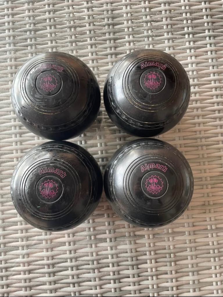 Almark Commander Lawn Bowls