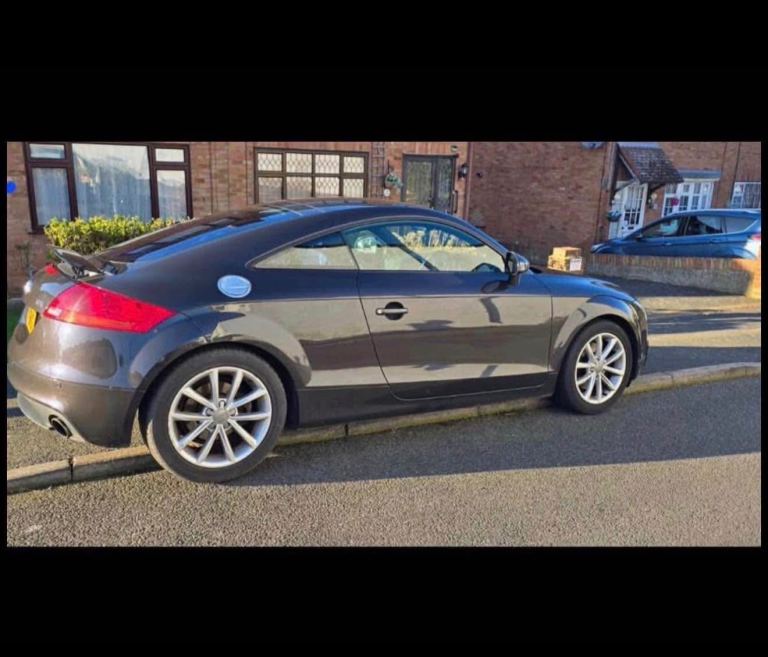 Audi, TT, Coupe, 2011, Semi-Auto, 1984 (cc), 2 doors