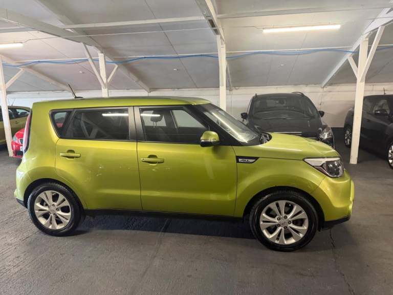 Kia Soul 1.6 CRDi Connect Plus Euro 5 5dr Diesel
