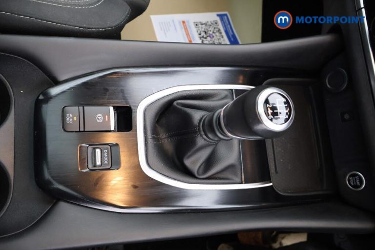 2021 Nissan Qashqai 1.3 DiG-T MH Premiere Edition 5dr HATCHBACK PETROL Manual