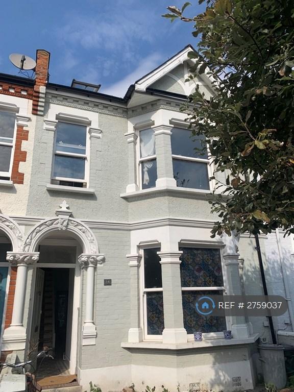 1 bedroom in Langthorne Street, London, SW6 (#2759037)