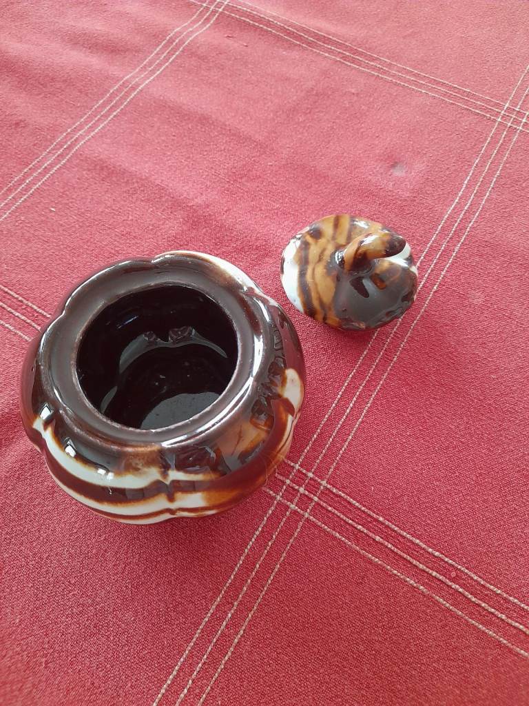 image for Small, cute ceramic container with lid.