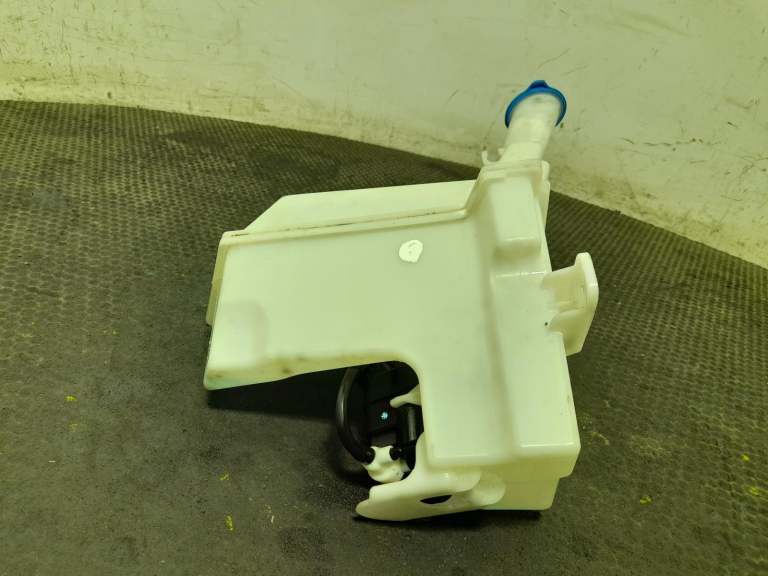 Hyundai I20 Washer Bottle 2018-2020 5 Door Hatchback
