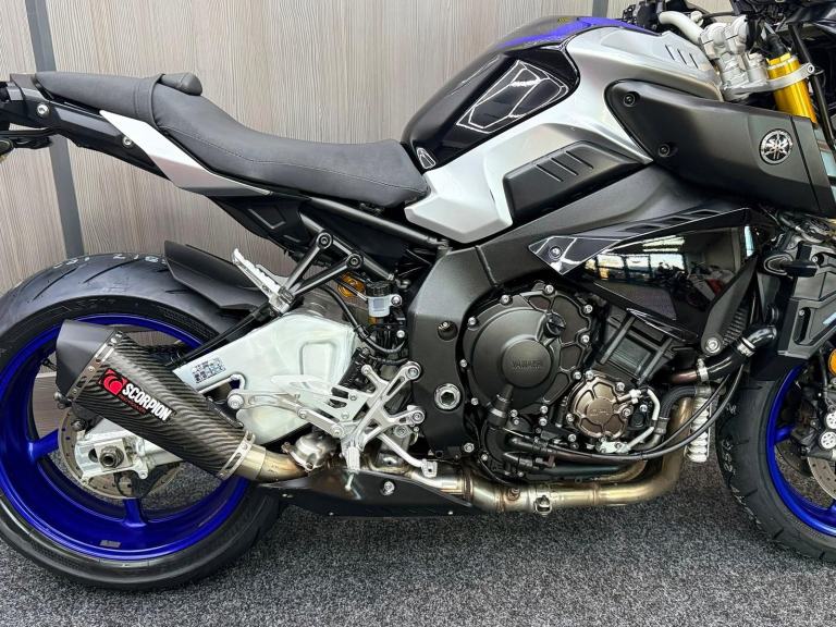 2017 17 Yamaha MT-10 1000 SP Hyper-naked 1 Owner - New tyres, Major service done