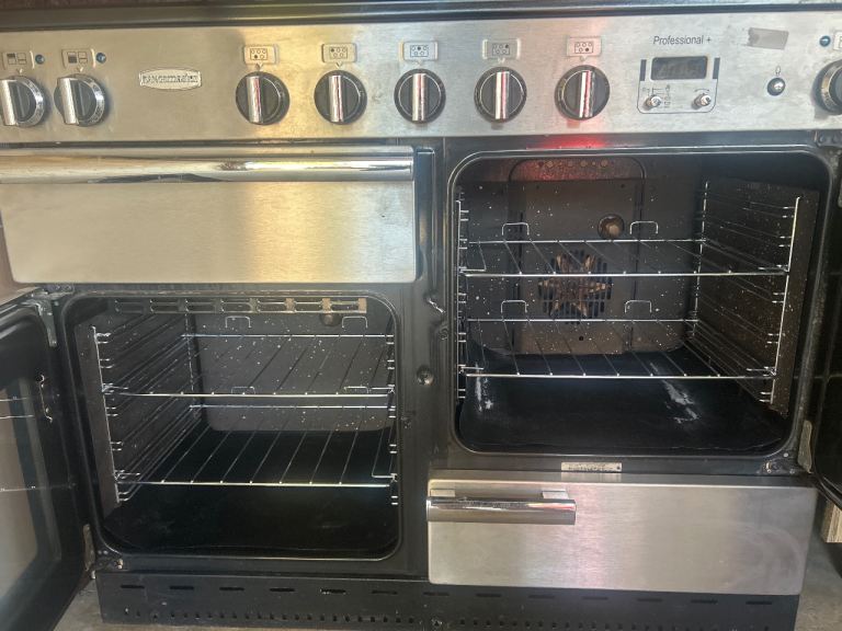 Rangemaster professional plus110 induction oven