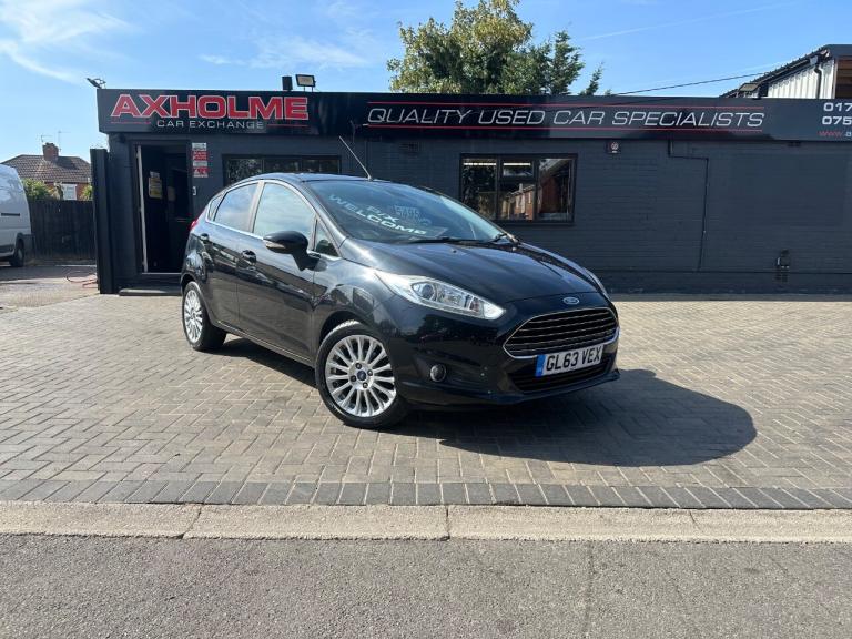 Ford Fiesta 1.0 EcoBoost 125 Titanium 5dr ideal 1st car Petrol