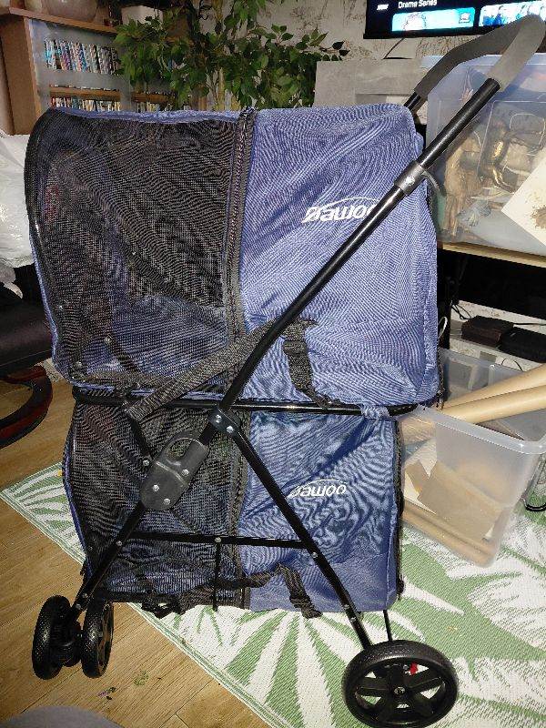 Double pet carrier stroller