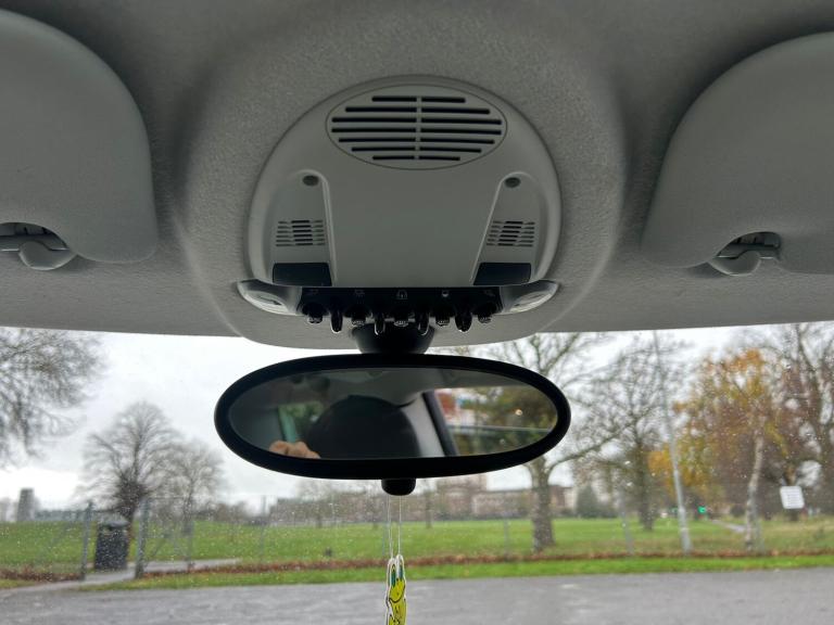 2010 MINI Clubman 1.6 Cooper [122] 5dr Auto ESTATE Petrol Automatic