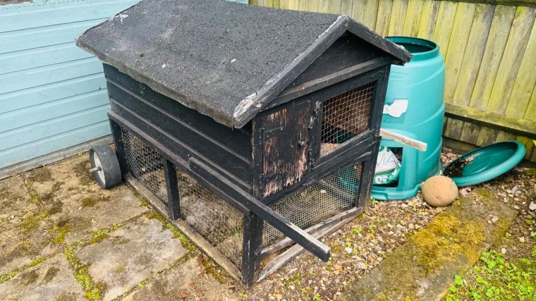 2 storey rabbit hutch