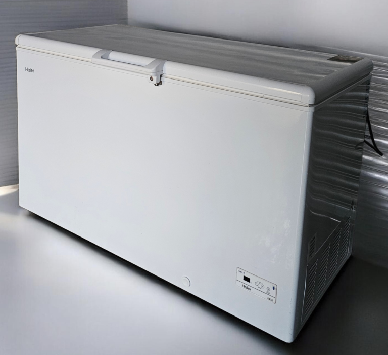 As new Haier extra large chest freezer 430L can arrange delivery 