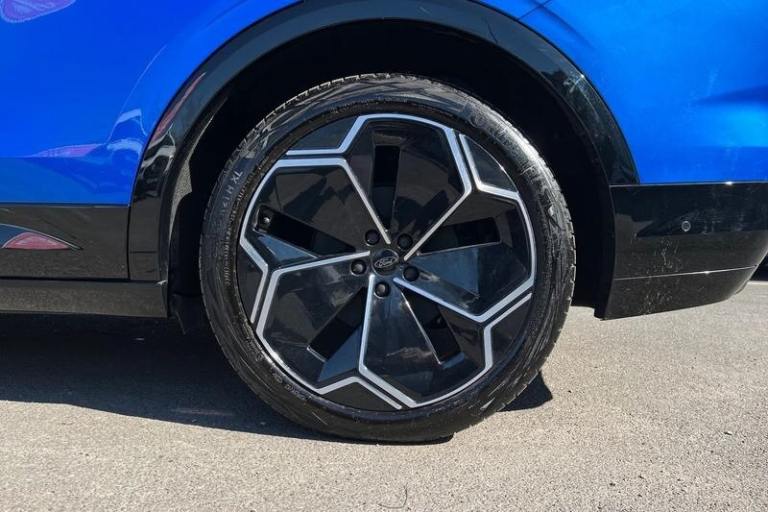 2024 Ford Capri Extended Range 77kWh Premium RWD 5dr Automatic Automatic SUV Electric Automatic