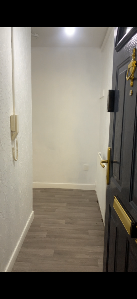1 bedroom ground floor flat to swap 
