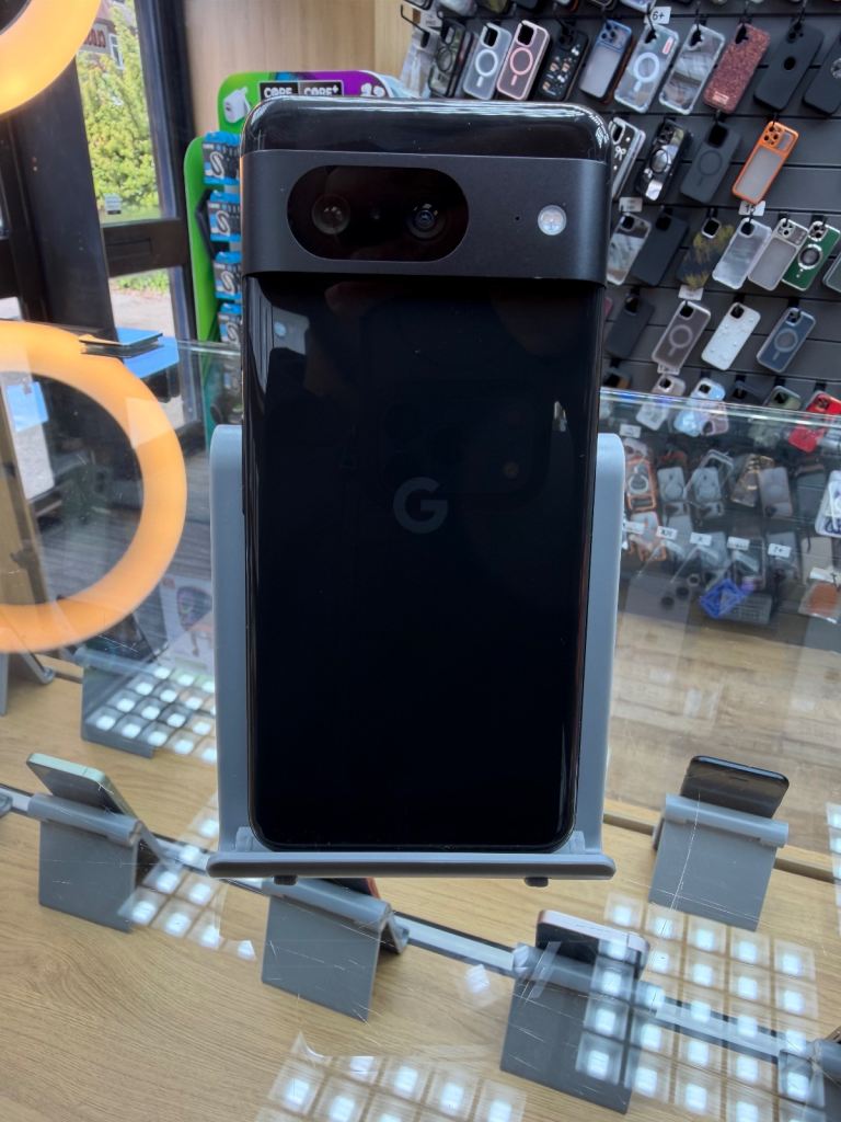 Pixel 8 128 Gb black colour 