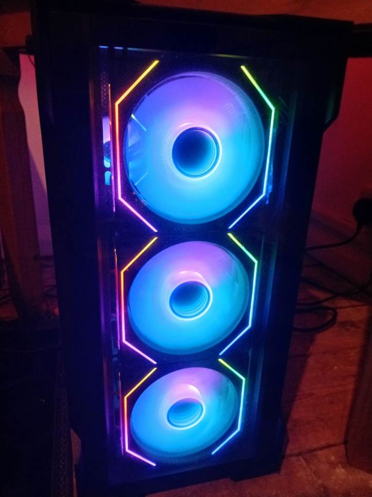 Light up pc with light up keyboard and mouse. 