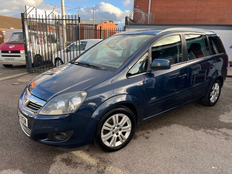 2012 Vauxhall Zafira 1-7 cdti 7 seater cheap road tax seats x7 £2999