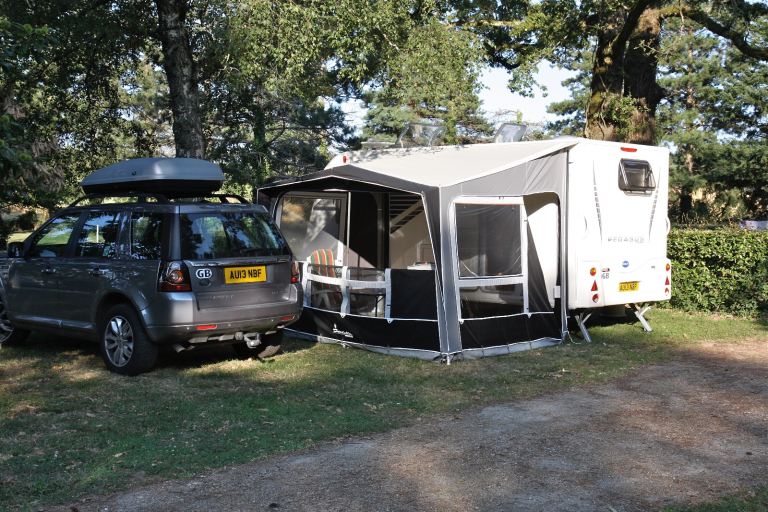 Isabella Magnum Awning with Carbon X Poles