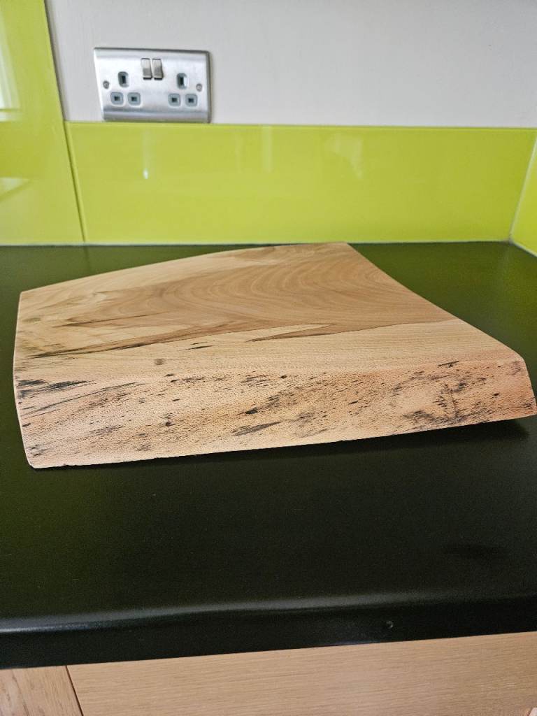 Solid beech live edge chooping board, decorative, food presentation