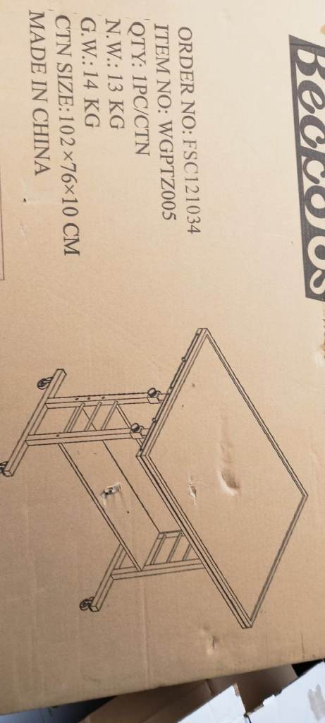 Brand new Beccoos brand portable adjustable table / desk
