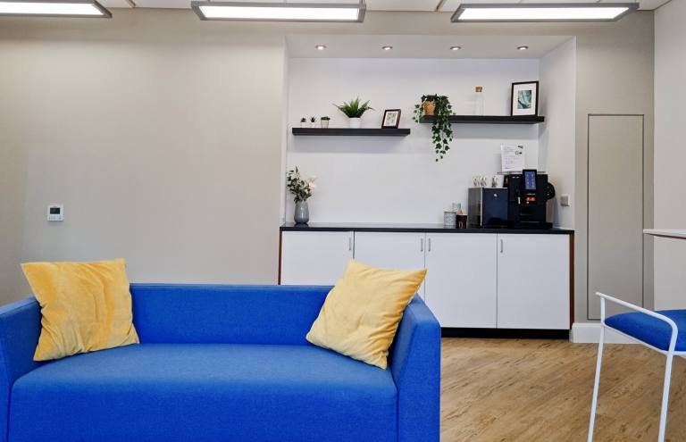 Chippenham - SN14 0GT \ Coworking Access - Work When You Need